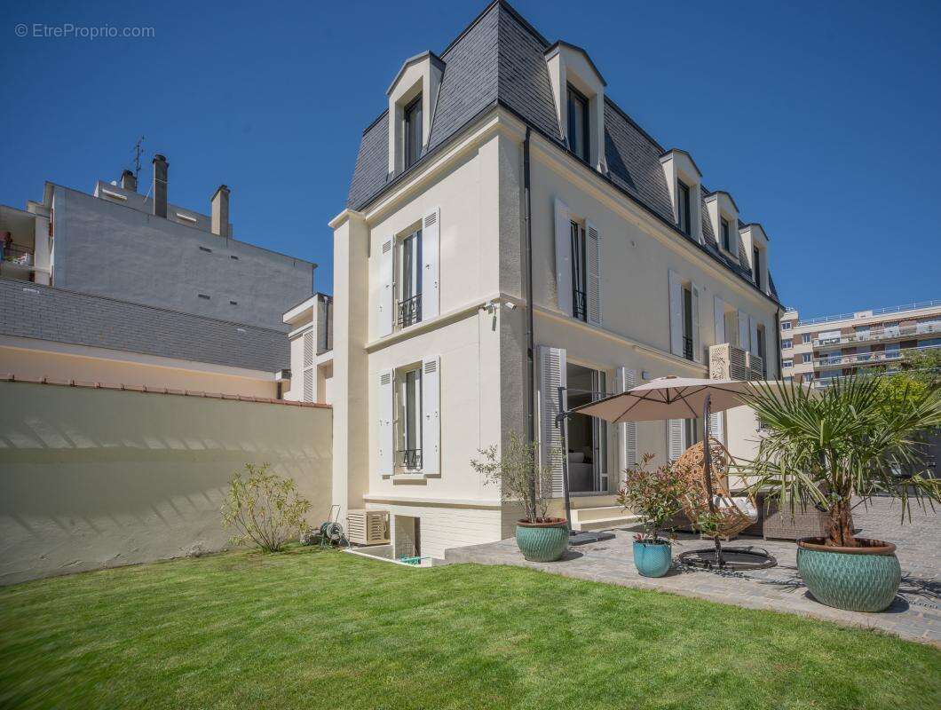 Maison à FONTENAY-SOUS-BOIS
