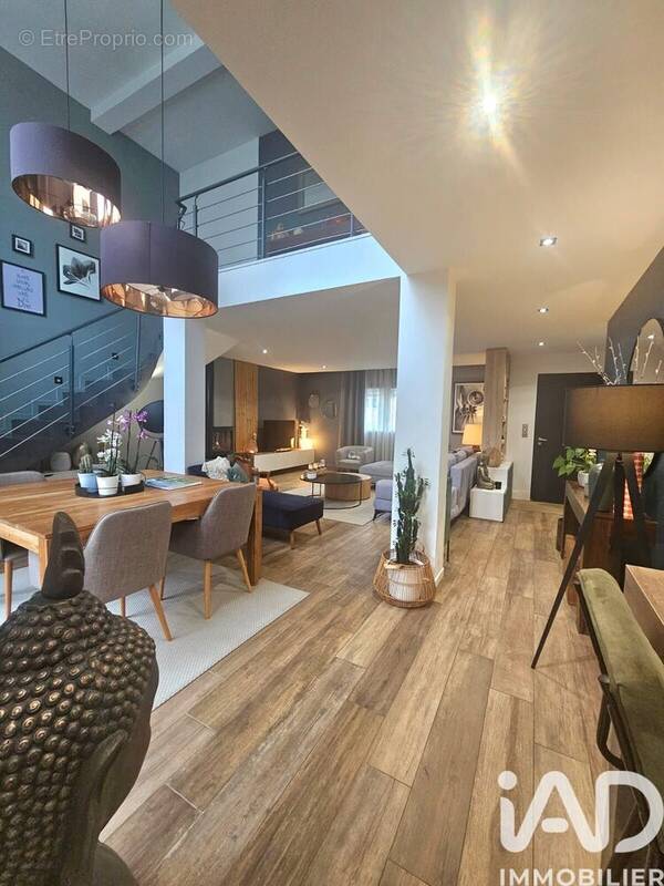 Photo 1 - Maison à NOISY-LE-GRAND