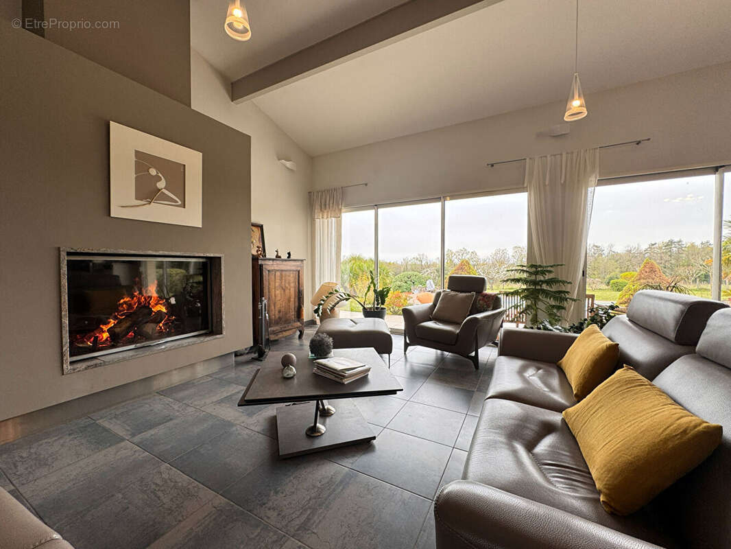 Maison à MARSAC-SUR-L&#039;ISLE