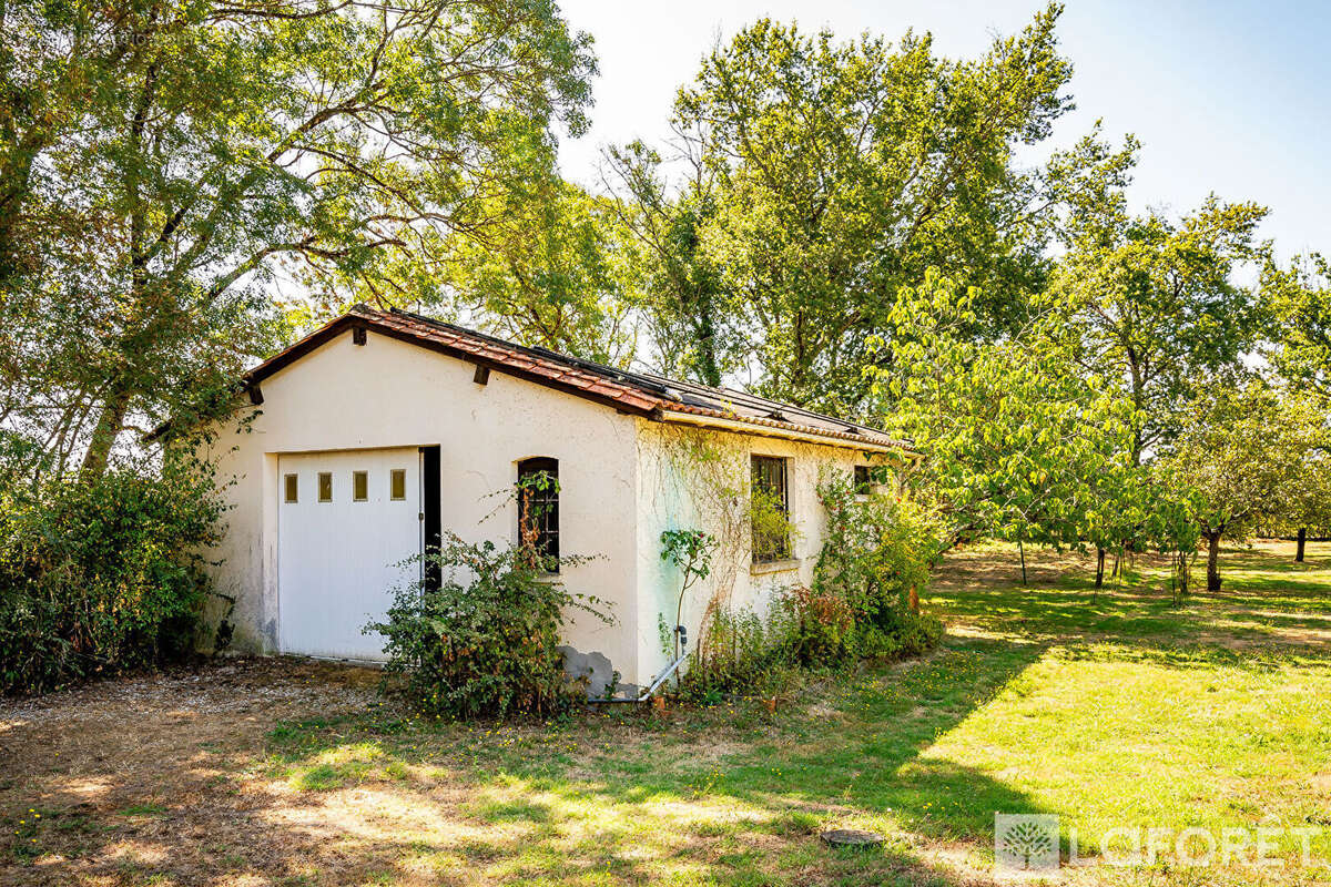 Maison Saint Loubes  7 pièce(s) 226 m2 - photo 4