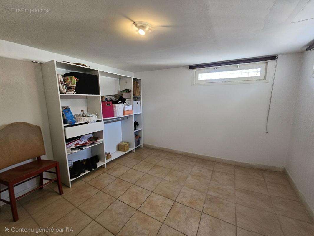 Maison à LE PERRAY-EN-YVELINES