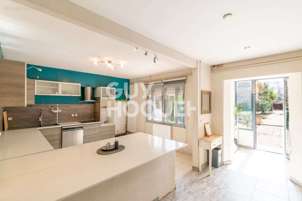 Maison à VILLEDAIGNE