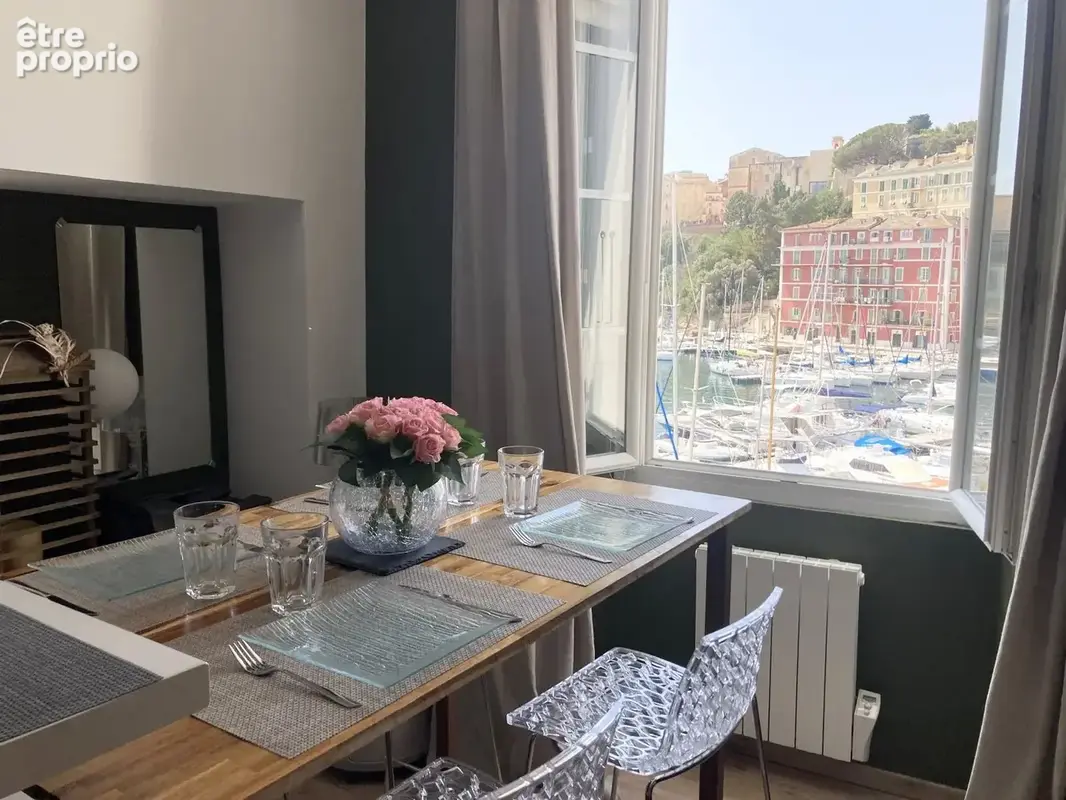 Photo Appartement à San-Martino-Di-Lota au prix de 275 000€