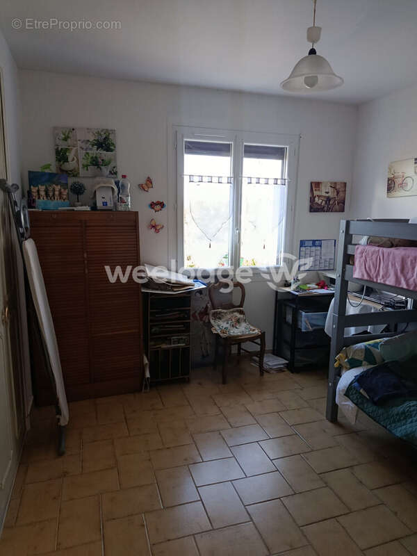 Maison à MONTGIVRAY