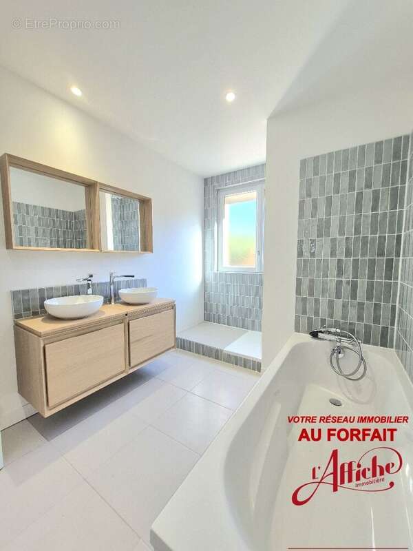 Maison à CASTELGINEST