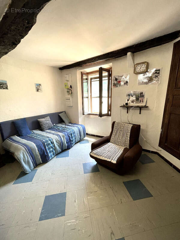 Maison à LES FERRES