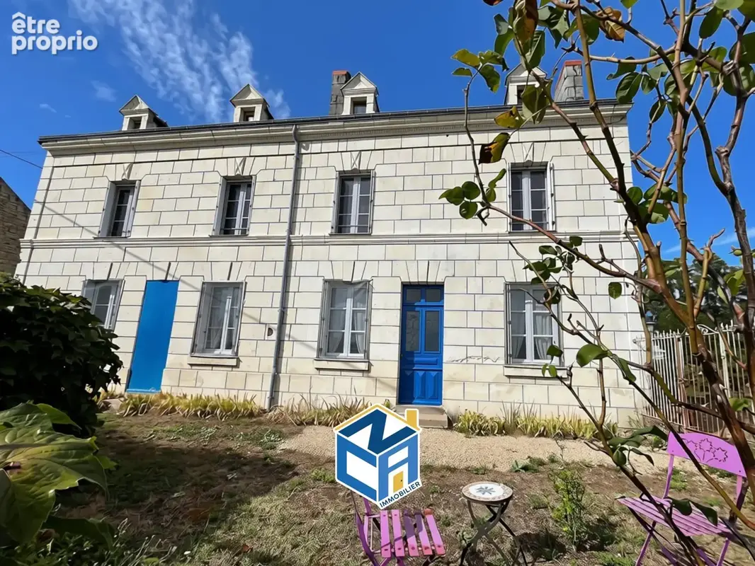 Maison à AVON-LES-ROCHES