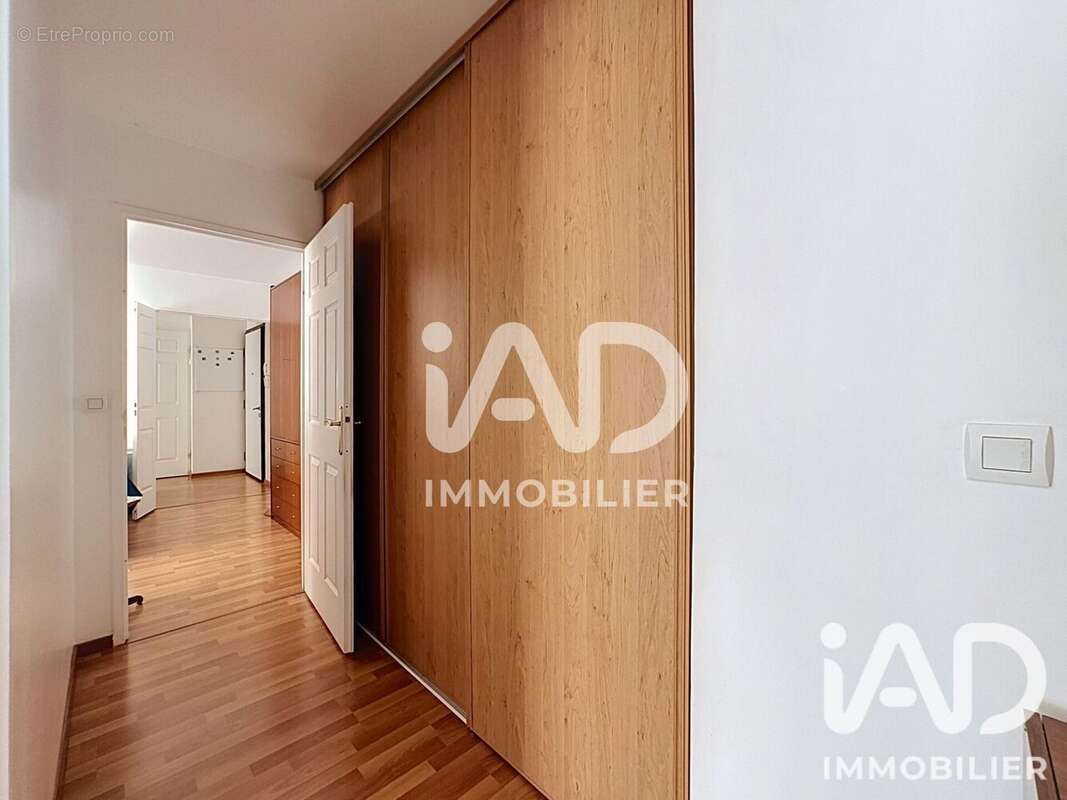 Photo 9 - Appartement à CORBEIL-ESSONNES