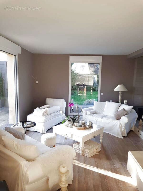 Maison individuelle 'coup de coeur' avec piscine en centre village - photo 14