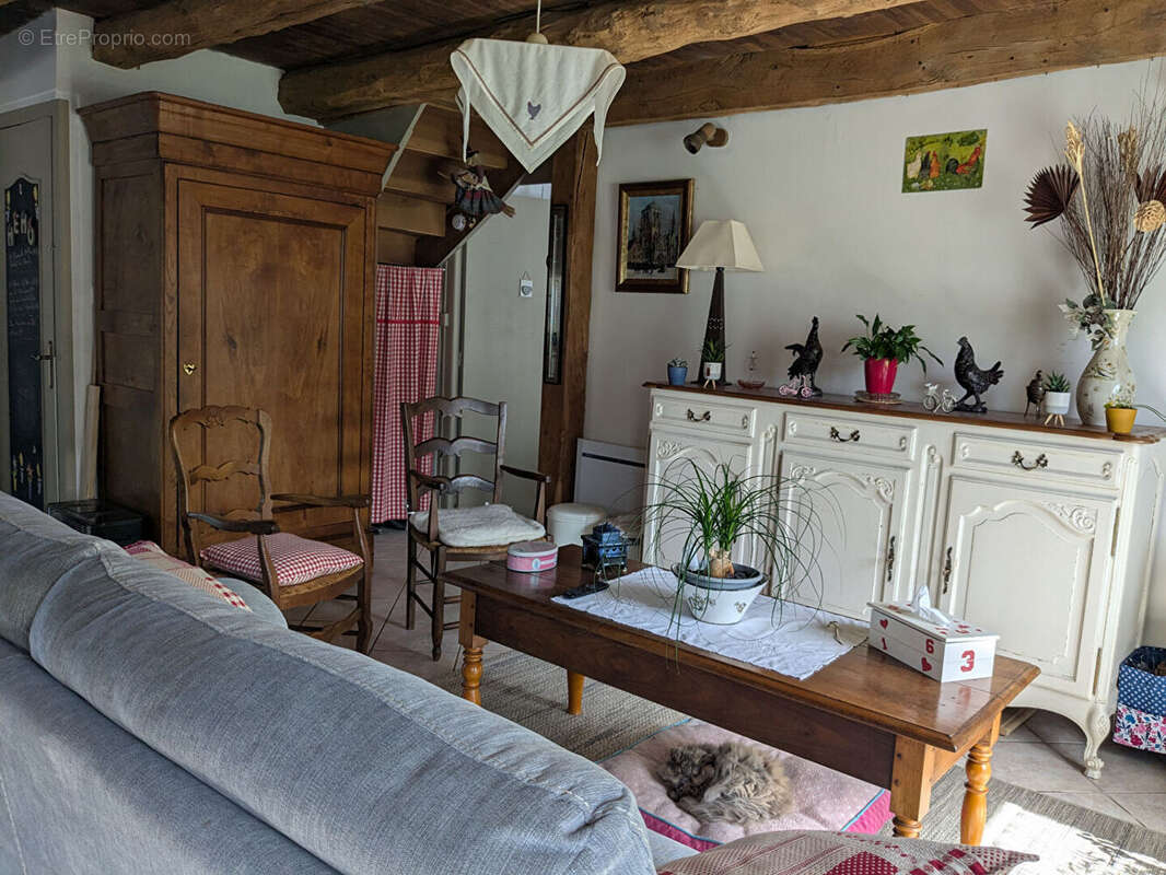 Maison à SAINT-GUYOMARD