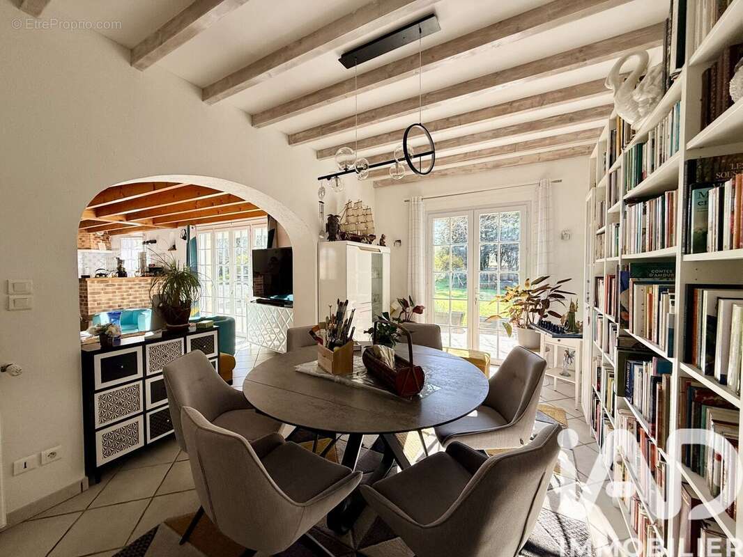 Photo 2 - Maison à TREILLIERES