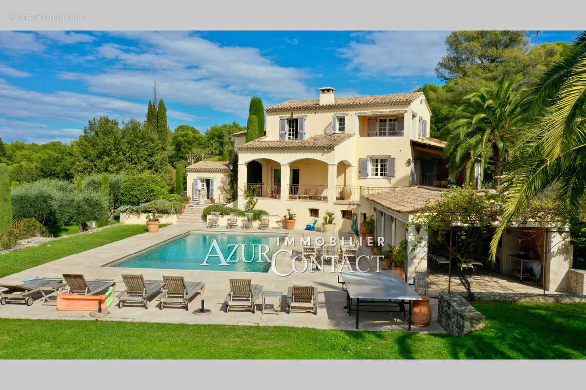 Maison à MOUGINS