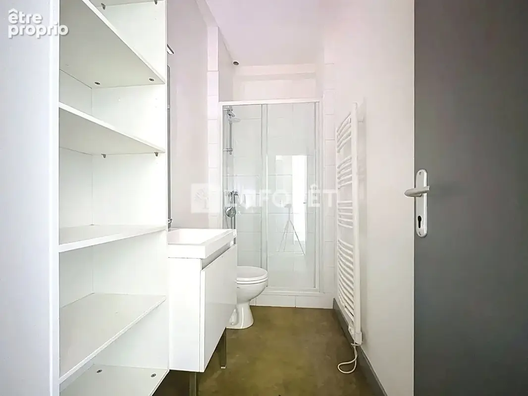 A deux pas de la gare et de la Place de la Visitation T3 de 65m² - photo 12