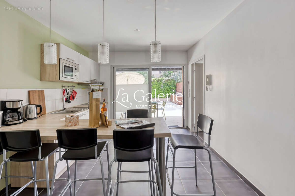 Appartement à HYERES
