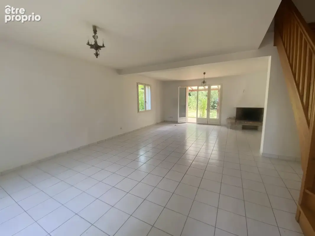 Maison centre - photo 6