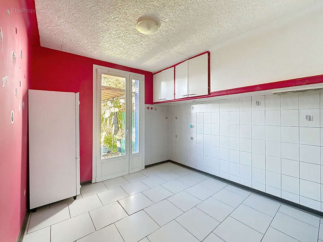 Maison à SORGUES