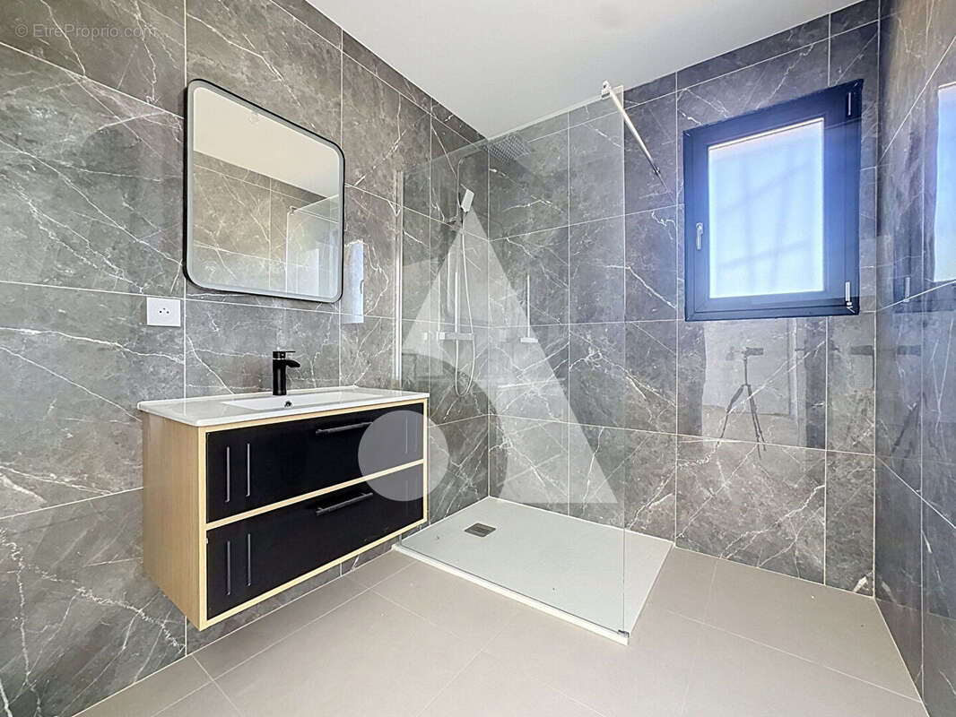 Maison Lescure D Albigeois 4 pièce(s) 109 m2 - photo 8