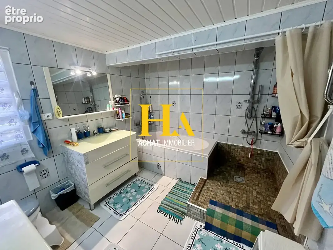 Ensemble  immobilier  de 3 logements - TAN ROUGE - photo 6