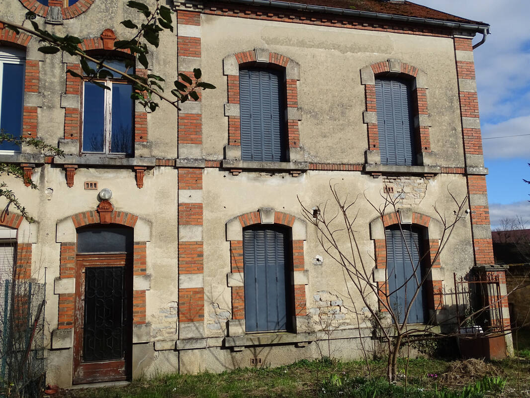 Maison à CHATILLON-SUR-SEINE