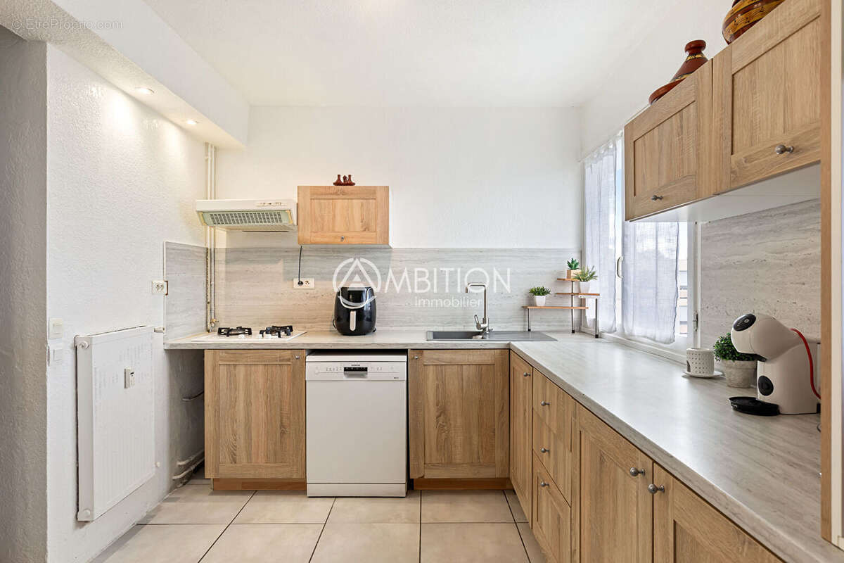 Appartement à FREJUS