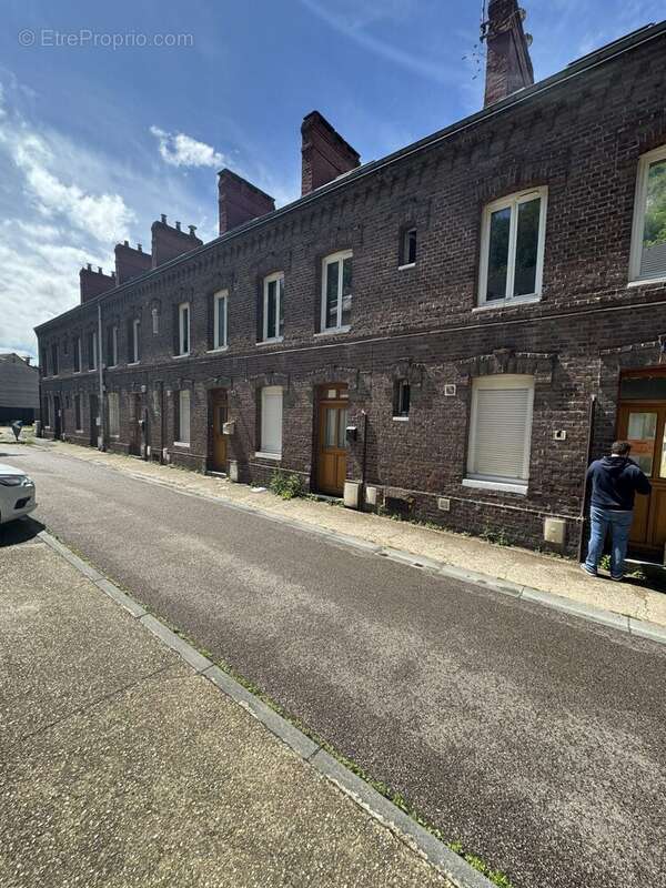 Maison à SAINT-LEGER-DU-BOURG-DENIS