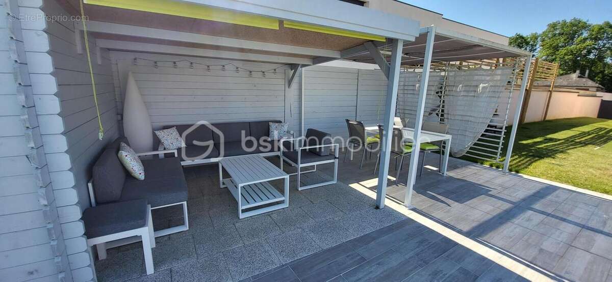 Maison à ISLES-SUR-SUIPPE