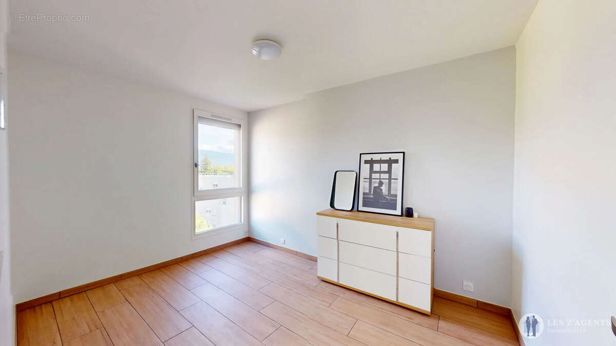 Appartement à FONTAINE