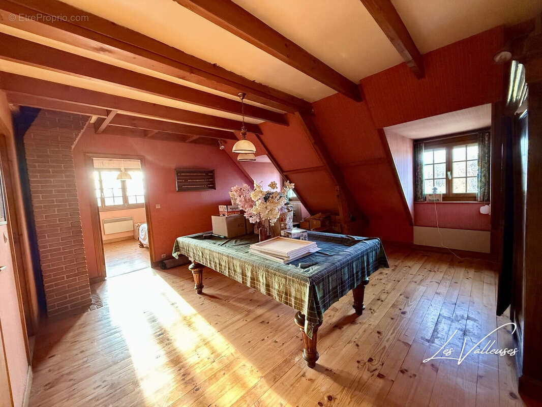 Maison à ENVERMEU
