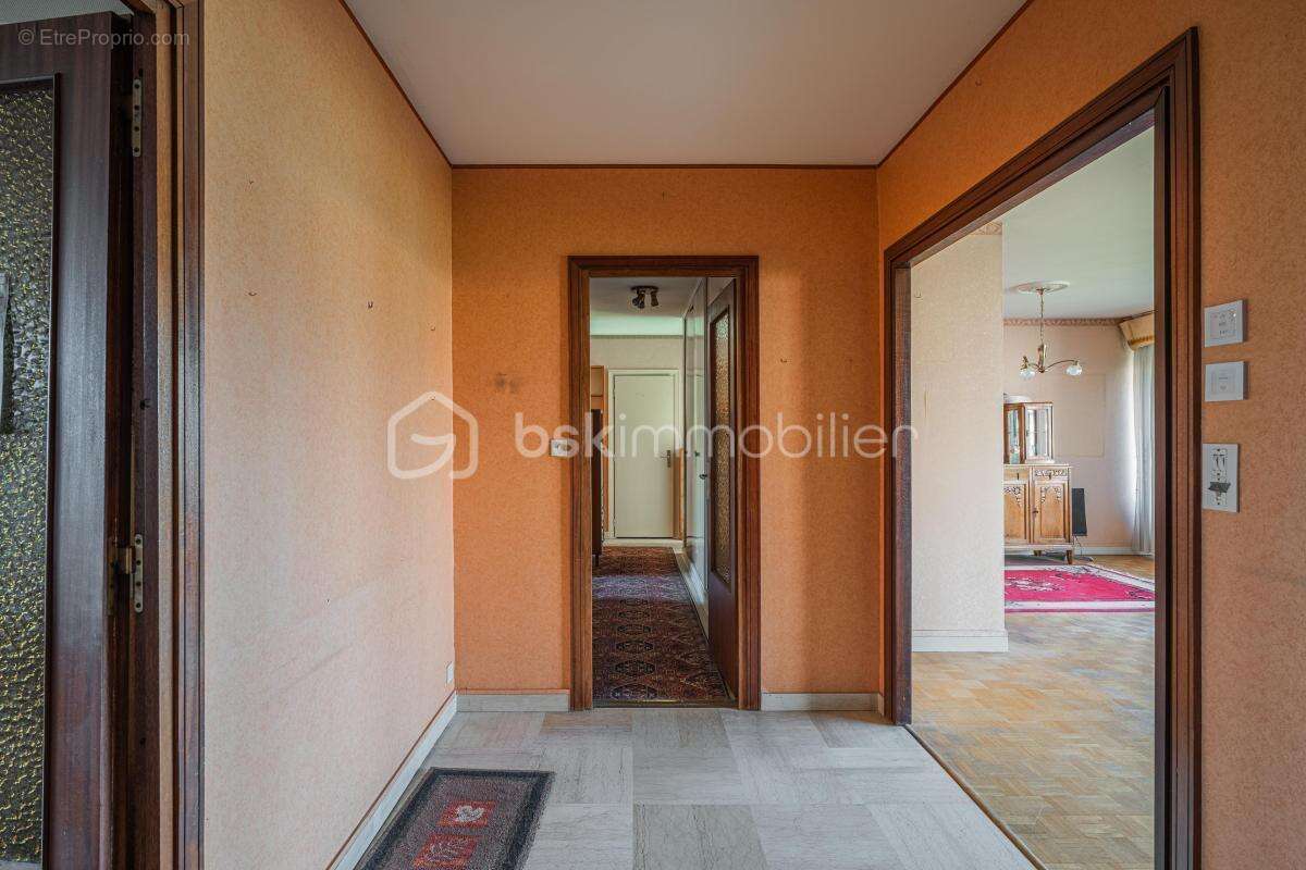 Appartement à ECHIROLLES