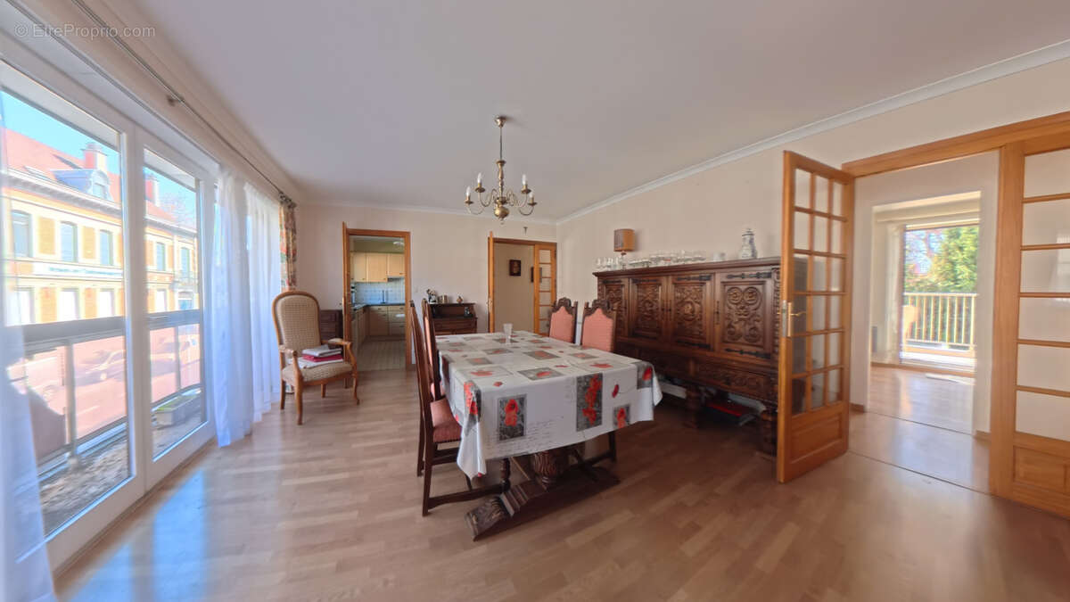 Appartement à HALLUIN