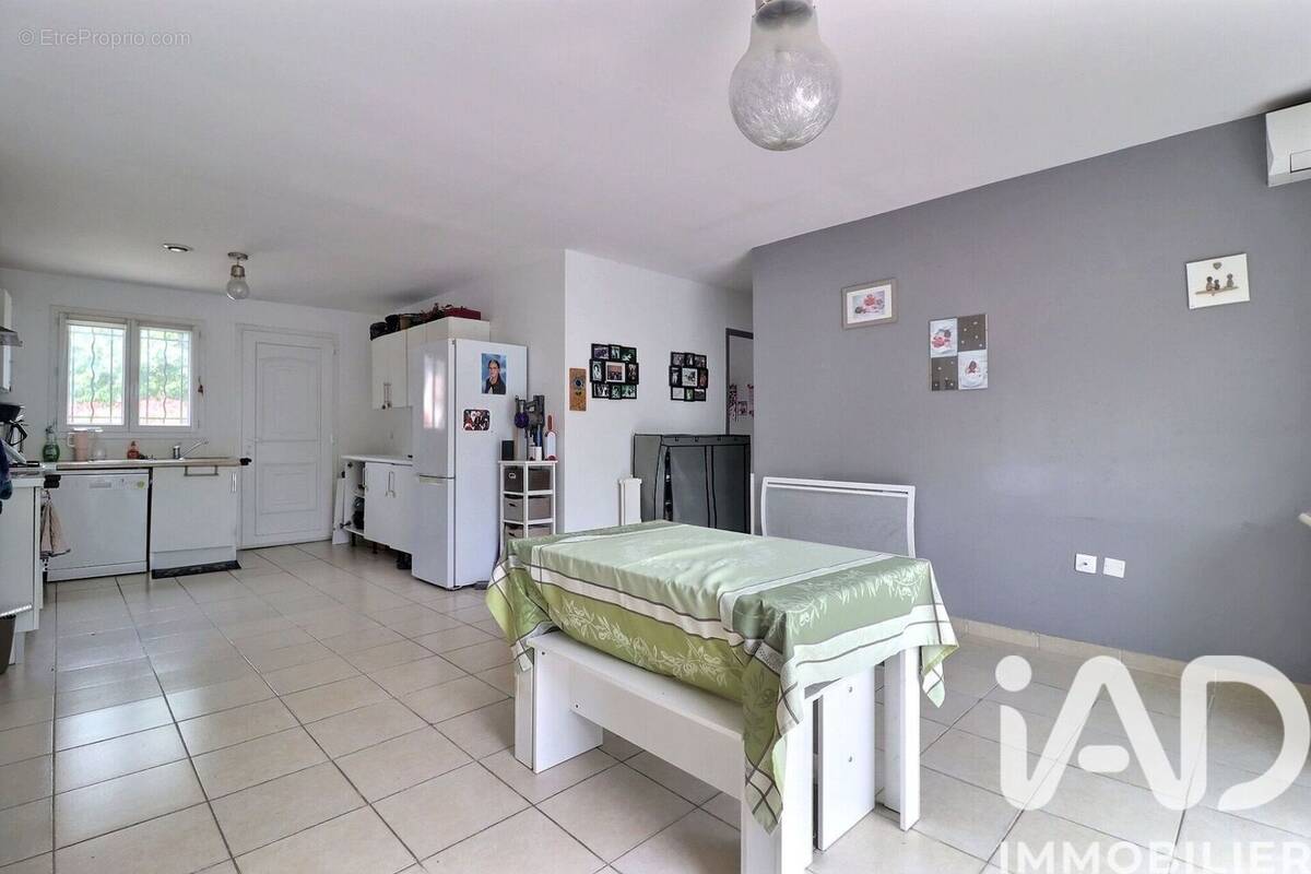 Photo 1 - Maison à NANS-LES-PINS