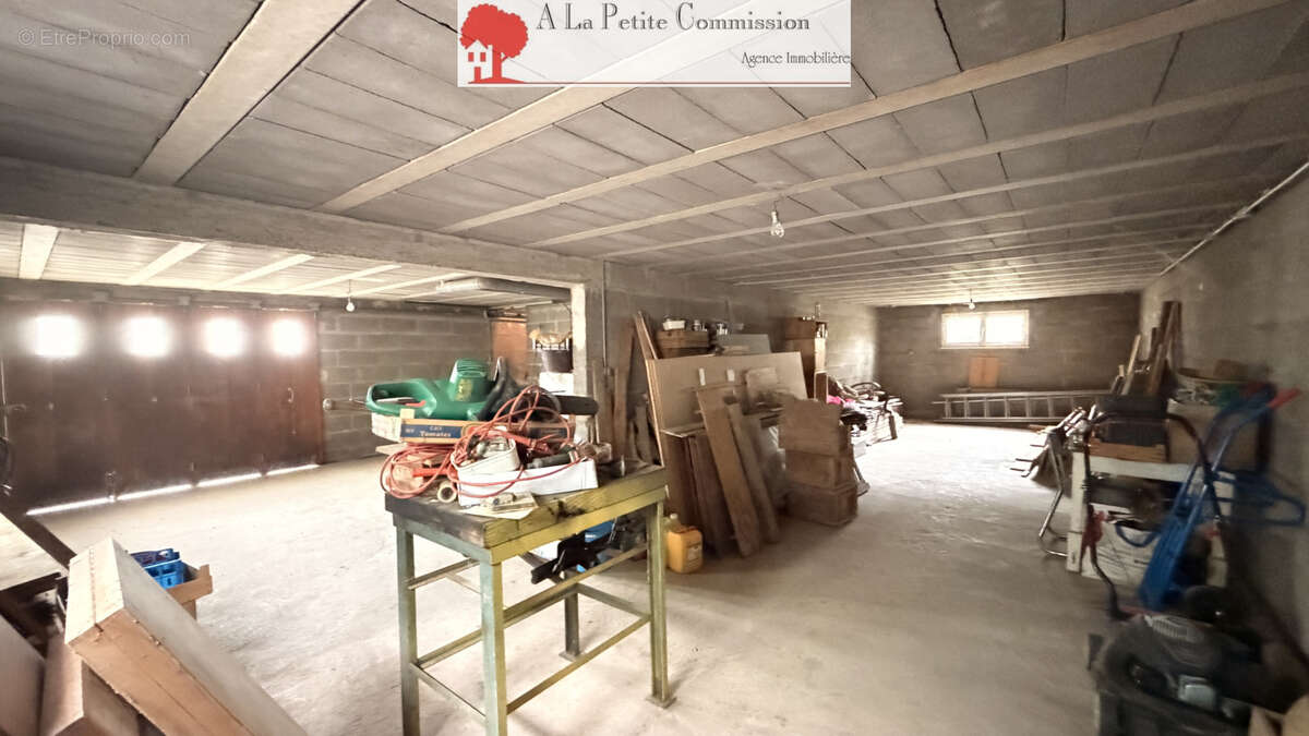 Maison familiale à vendre à Berchères-les-Pierres   Agence A La Petite Commission - photo 10