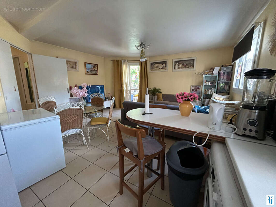 À vendre appartement loué Rouen 3 pièces 63.98 m2 - photo 4