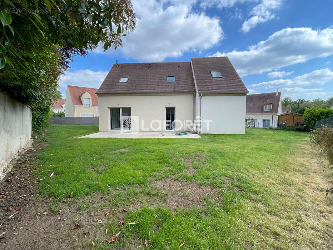 Maison à MAROLLES-EN-BRIE