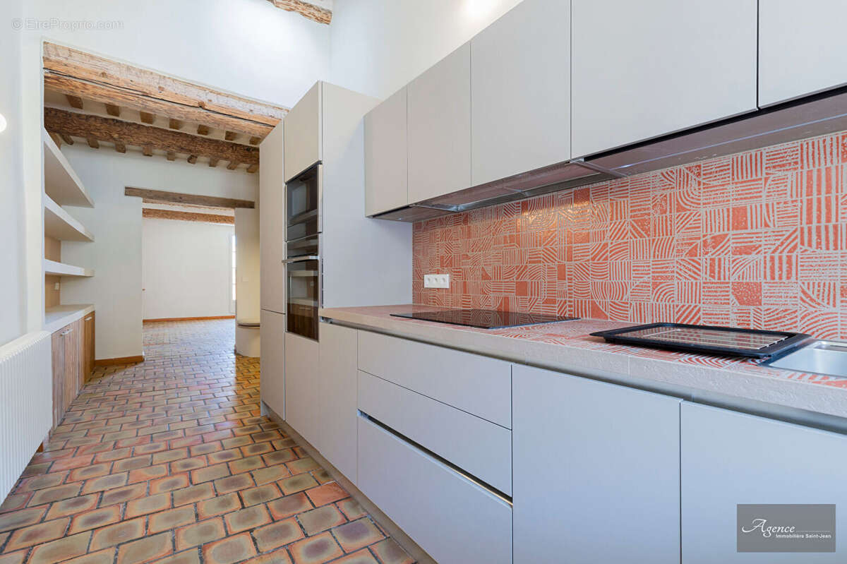 Appartement à AIX-EN-PROVENCE