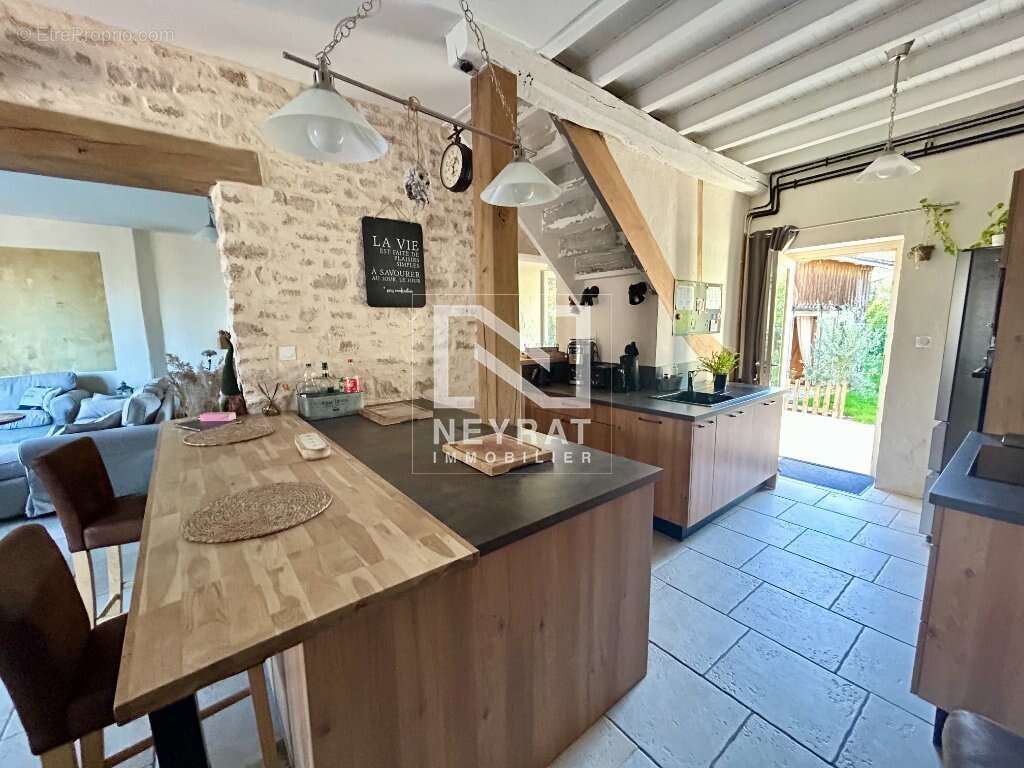 Maison à SENNECEY-LE-GRAND