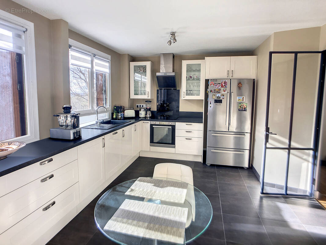 Appartement à RUEIL-MALMAISON