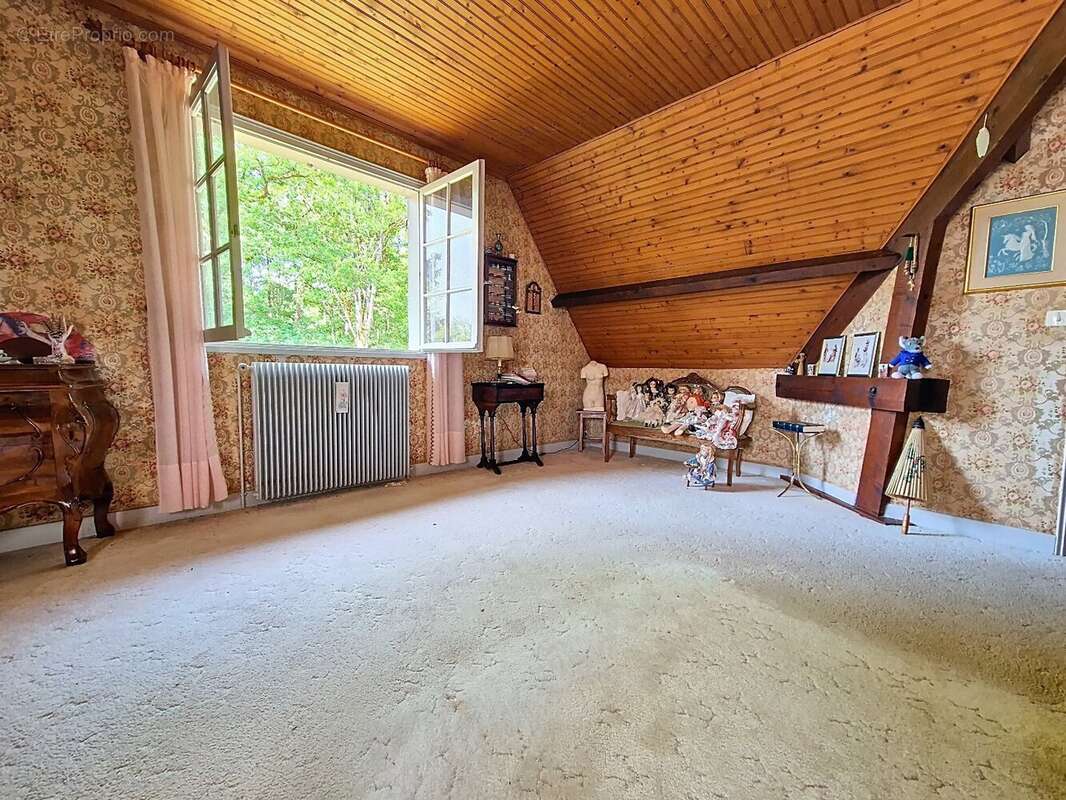 Maison à VARENNES-CHANGY