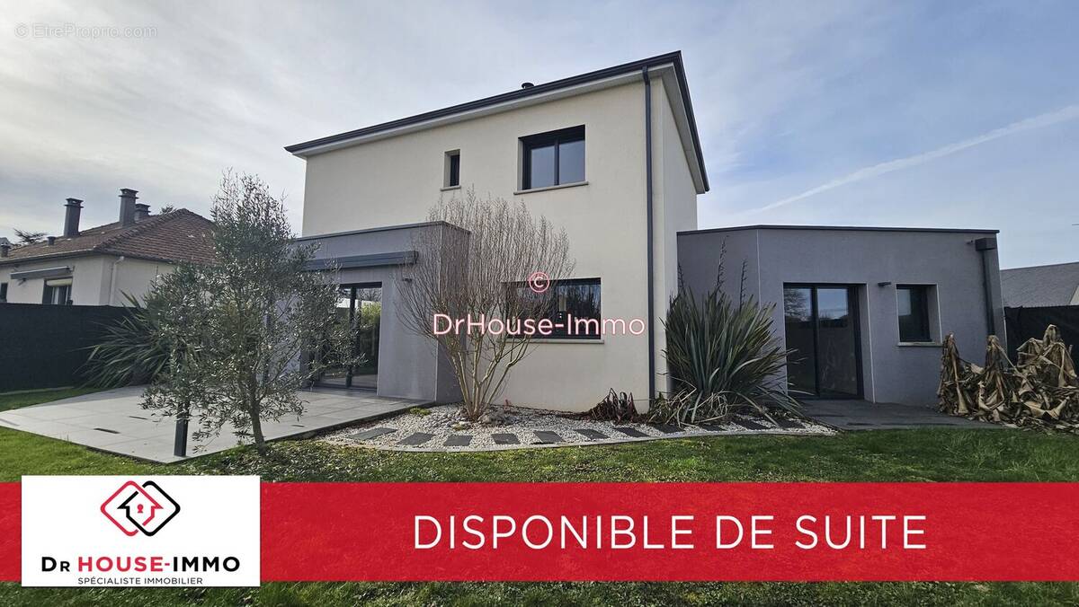 Maison à SAVIGNE-L'EVEQUE