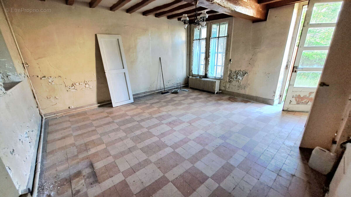 Maison à CHAMPAGNE-SUR-OISE