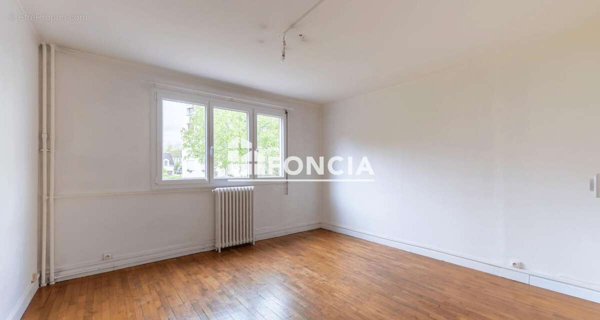 Appartement à RUEIL-MALMAISON