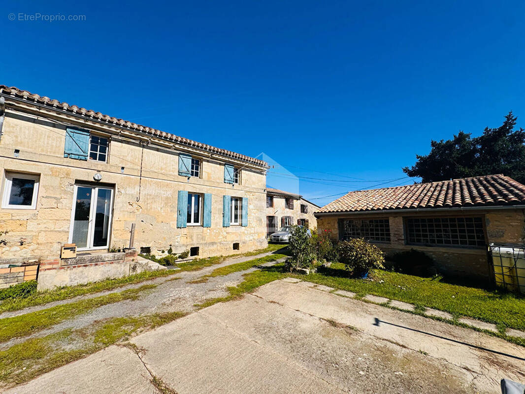 Maison à MOMBRIER