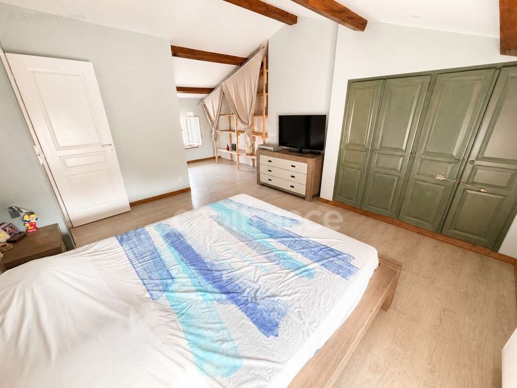 Maison à vendre 6 pièces CORME ROYAL (17) - photo 6