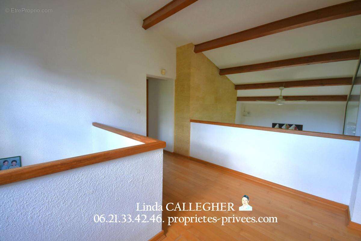 villa avec piscine et possibilité de parcellisé 600m2 - photo 12