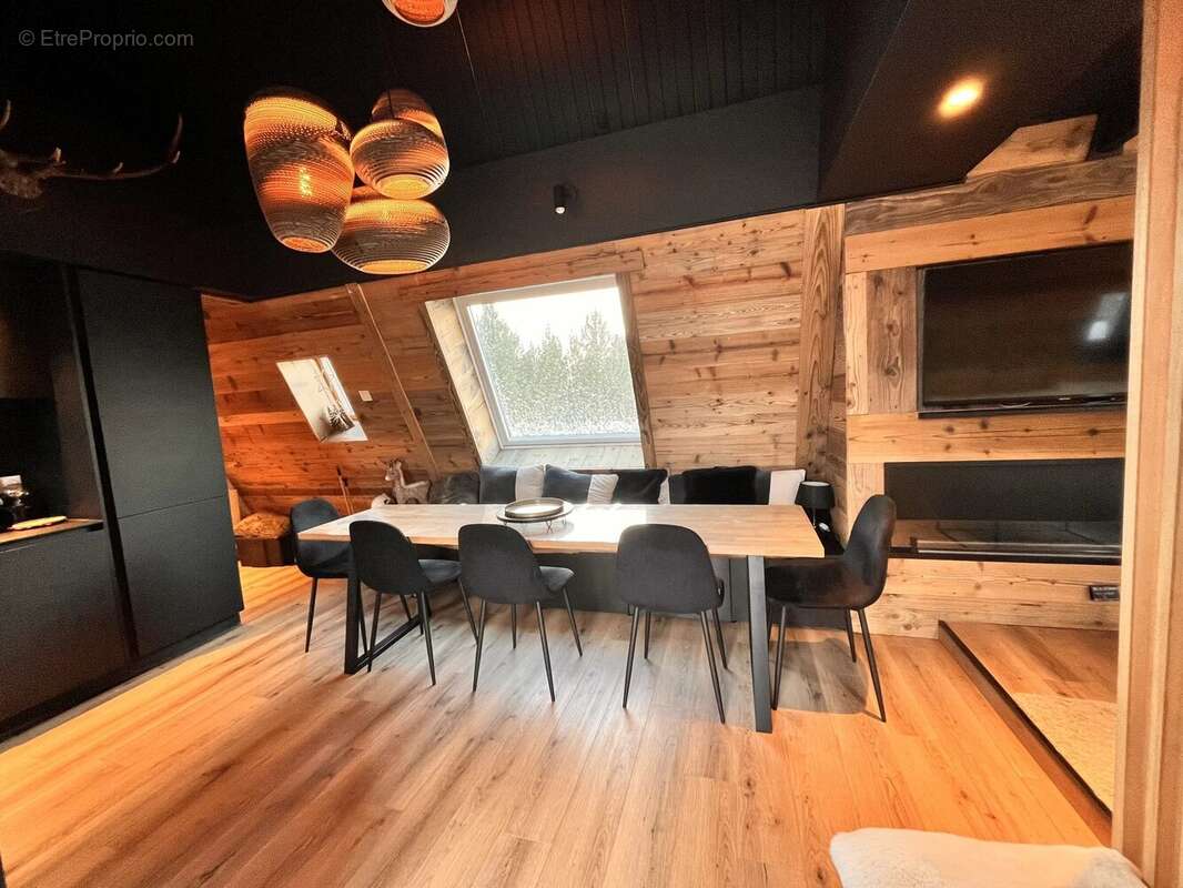 Maison à LES ANGLES