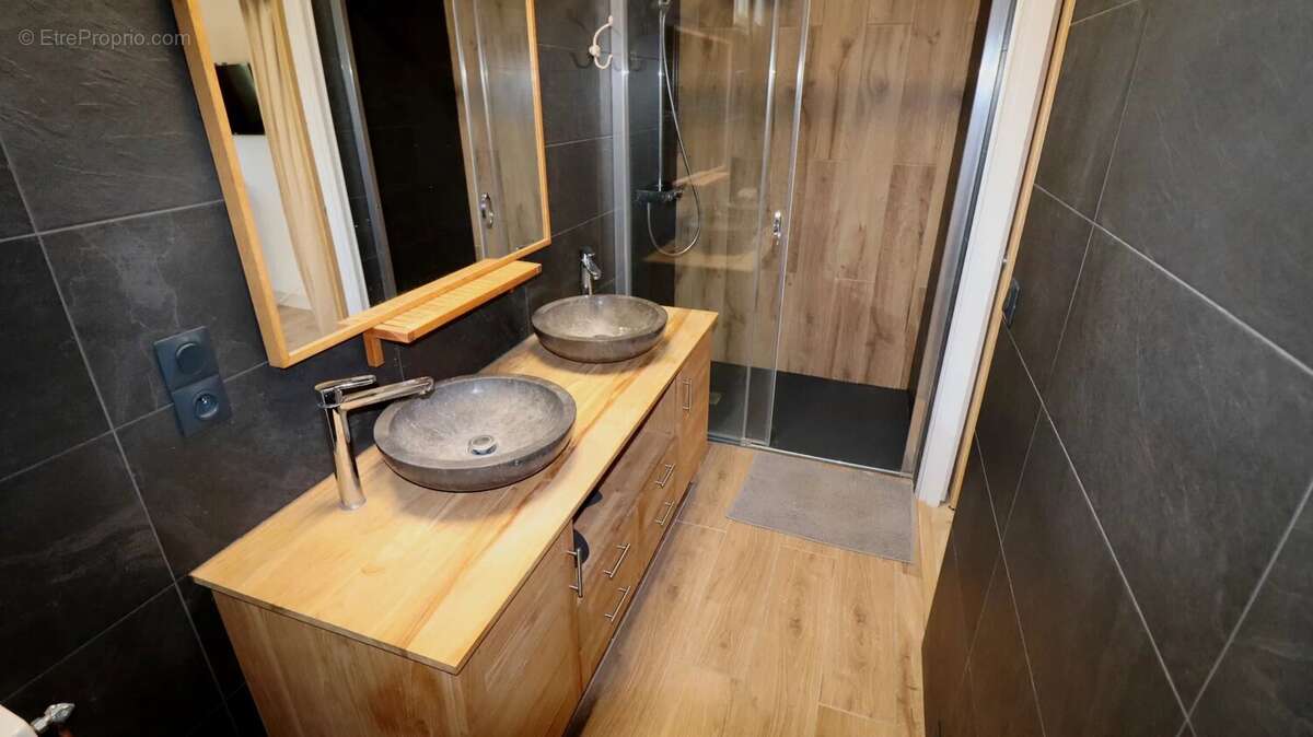 Maison à SAINT-AIGULIN