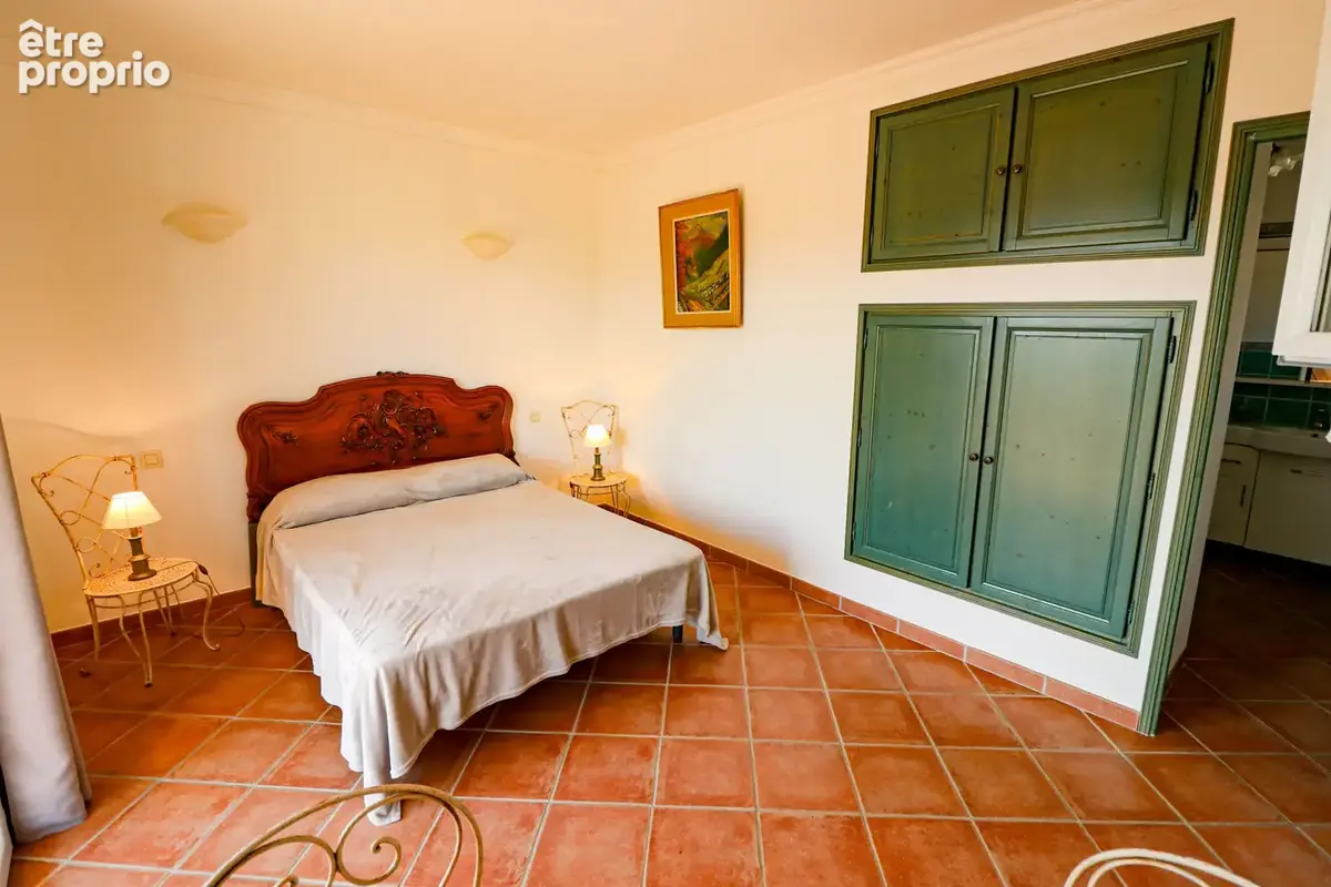 Exclusivite villa traditionnelle tout de plain pied 142m2 avec piscine et vue panoramique - photo 28