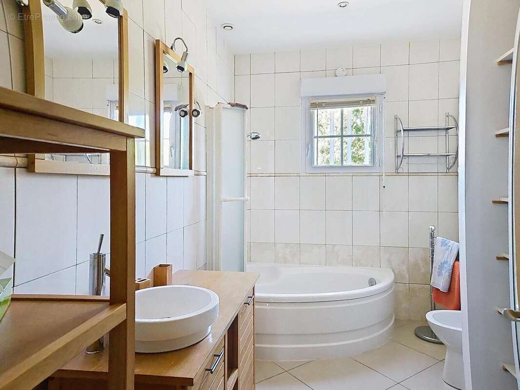 Maison 130 m² à Castelnaudary  - photo 7