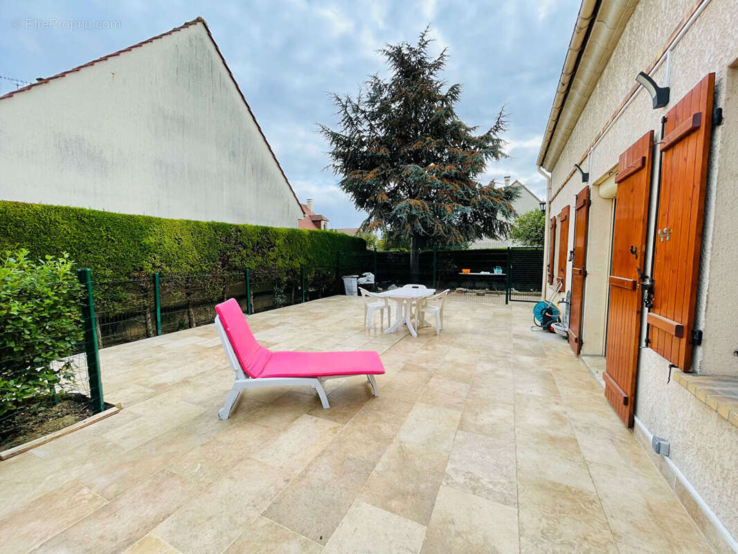 Maison Argenteuil 7 pièce(s) 115 m2 - photo 2