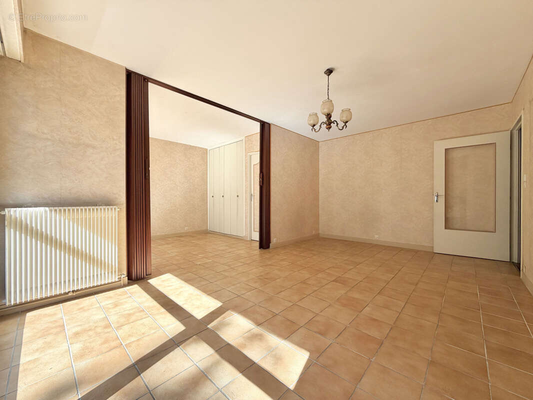 Appartement 79 m² à Brunoy  - photo 6